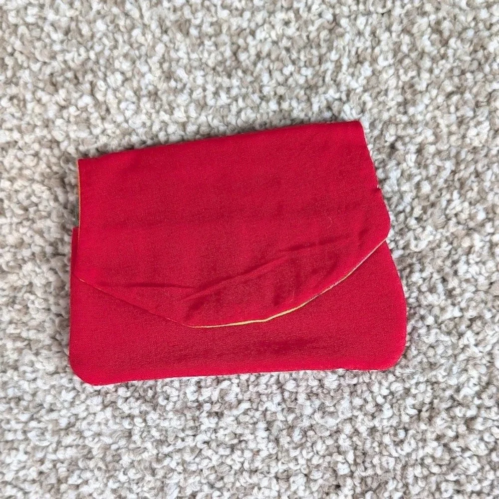Pocket Wallet Credit Card Holder Red Bright Watercolors Interior‎ Small Clutch